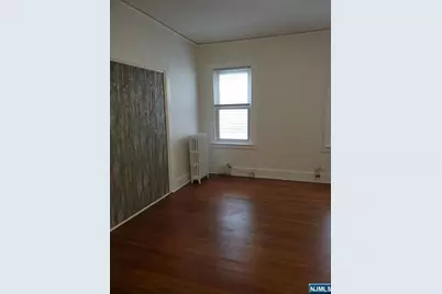 404 6th Street Apta #aptA, Newark, NJ 07107 - Photo 10