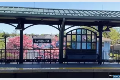 271 Travers Place, Lyndhurst Township, NJ 07071 - Photo 20