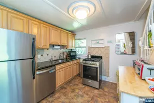 96 Grandview Ave Ch, North Caldwell, NJ 07006 - Photo 4
