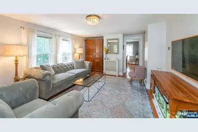 96 Grandview Avenue Ch #CH, North Caldwell, NJ 07006 - Photo 2