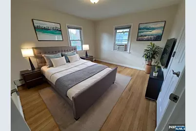 368 New York Avenue, Lyndhurst Township, NJ 07071 - Photo 4