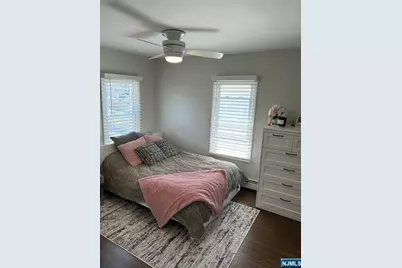 80 Prospect Street, Midland Park, NJ 07432 - Photo 10