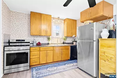 2 Roger Avenue, Wanaque, NJ 07420 - Photo 8