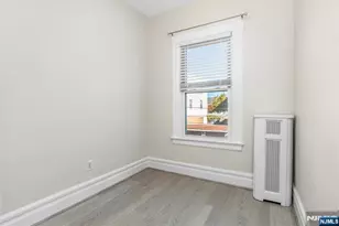 10 Devon Terrace 2, Kearny, NJ 07032 - Photo 4