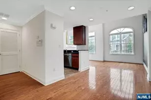 100 Abbie Ct, Guttenberg, NJ 07093 - Photo 6