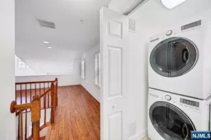 100 Abbie Ct, Guttenberg, NJ 07093 - Photo 30