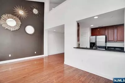 100 Abbie Court, Guttenberg, NJ 07093 - Photo 4