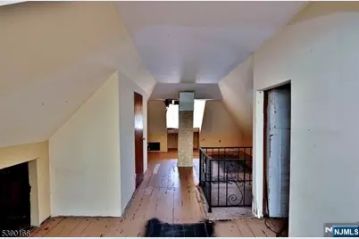 164 Clay Avenue, Roselle Park, NJ 07204 - Photo 28