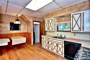 164 Clay Ave, Roselle Park, NJ 07204 - Photo 14