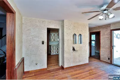 164 Clay Avenue, Roselle Park, NJ 07204 - Photo 10