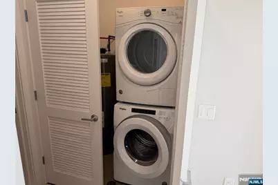 2150 N Central Road 410 #410, Fort Lee, NJ 07024 - Photo 8