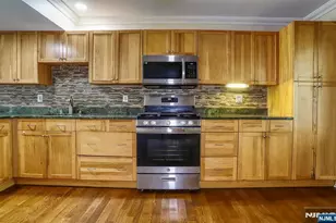 18 Skyview Terrace, Clifton, NJ 07013 - Photo 10