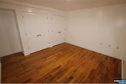 100 Grove Terrace 1 #1, Newark, NJ 07106 - Photo 12