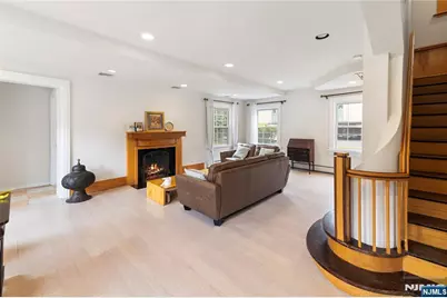 61 Glenwood 61 #61, Englewood, NJ 07631 - Photo 6