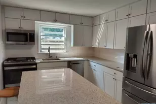 519 Edison Street 1st Fl, Ridgefield, NJ 07657 - Photo 4