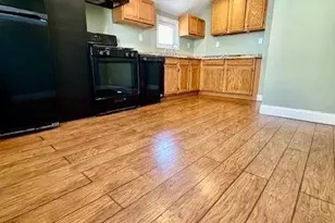 3 MacArthur Ave, Hasbrouck Heights, NJ 07604 - Photo 8