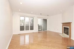 33 Elizabeth Terrace, Leonia, NJ 07605 - Photo 12