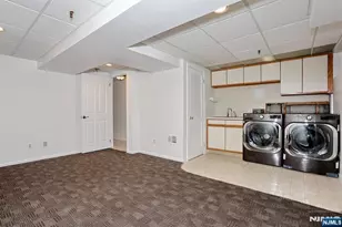 33 Elizabeth Terrace, Leonia, NJ 07605 - Photo 6