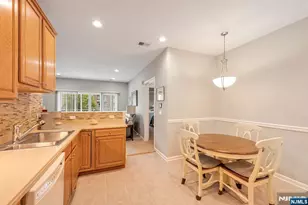 9116 Warren's Way, Wanaque, NJ 07465 - Photo 10