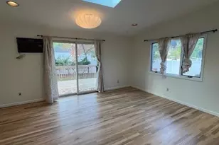 186 Cleenput Terrace, Paramus, NJ 07652 - Photo 8