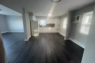 30 Chobot Ln 2, Elmwood Park, NJ 07407 - Photo 8