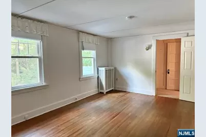 21 Henry Street, Glen Rock, NJ 07452 - Photo 14