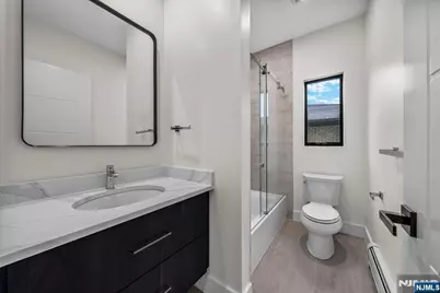 1157 Inwood, Fort Lee, NJ 07024 - Photo 18