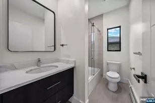 1157 Inwood, Fort Lee, NJ 07024 - Photo 18