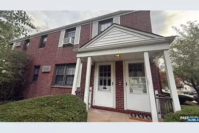 445 Union 2E #2E, Rutherford, NJ 07070 - Photo 1