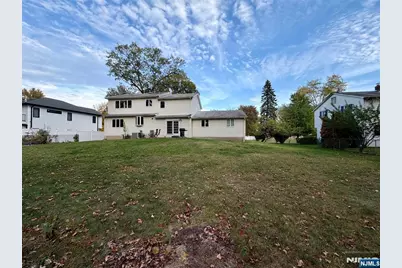 517 Fordham Place, Paramus, NJ 07652 - Photo 30