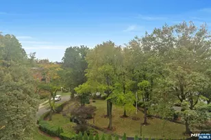 2350 Linwood 5C, Fort Lee, NJ 07024 - Photo 2