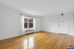 2350 Linwood 5C, Fort Lee, NJ 07024 - Photo 4