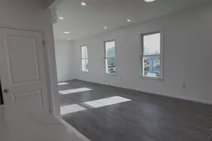 17 Kearny Ave Apt2, Kearny, NJ 07032 - Photo 10