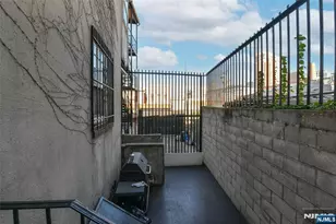 155 Lafayette St, Newark, NJ 07105 - Photo 24