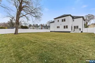 765 7th Ave, River Edge, NJ 07661 - Photo 42