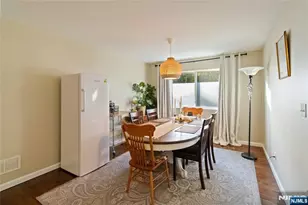 30 Sweetwater Ln, Hamburg, NJ 07419 - Photo 8