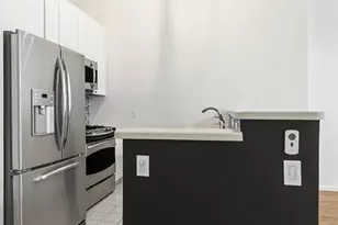 518-536 Gregory A425, Weehawken, NJ 07086 - Photo 4