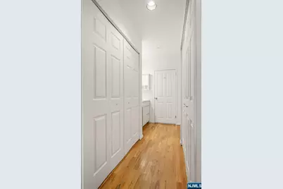 518-536 Gregory A425 #A425, Weehawken, NJ 07086 - Photo 6