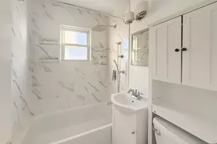 30 Kelly Parkway 2, Bayonne, NJ 07002 - Photo 10