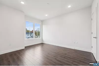 41 W Prospect Street, Waldwick, NJ 07463 - Photo 6