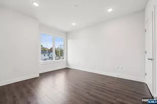 41 W Prospect St, Waldwick, NJ 07463 - Photo 6