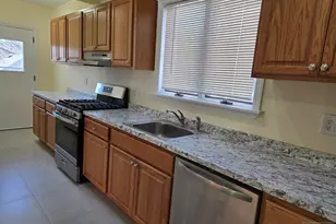 684 Edgewater Ave 1Fl, Ridgefield, NJ 07657 - Photo 6