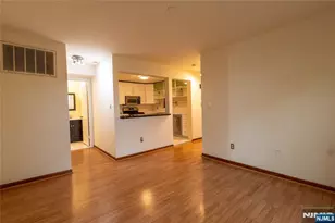 56 Fox Run Dr 56, Englewood, NJ 07631 - Photo 10