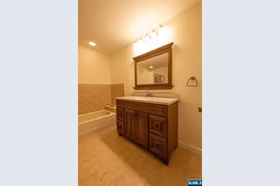 56 Fox Run Drive 56 #56, Englewood, NJ 07631 - Photo 16