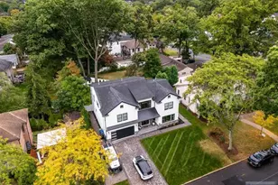 362 Harrison St, Paramus, NJ 07652 - Photo 6