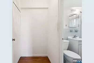 501 Linwood Drive 2H #2H, Fort Lee, NJ 07024 - Photo 22