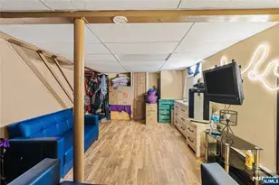 410 E 26th St, Paterson, NJ 07514 - Photo 22