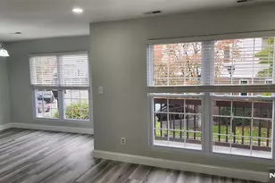 221 Village Circle Dr 221, Fort Lee, NJ 07024 - Photo 8