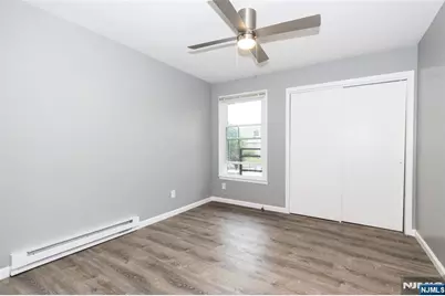 190 Park Street, East Orange, NJ 07017 - Photo 28