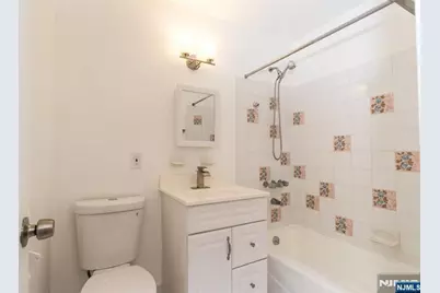 190 Park Street, East Orange, NJ 07017 - Photo 20